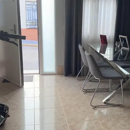 Royal Crest Deluxe Holiday home Madrid